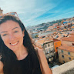 Meet your Posher, Leila